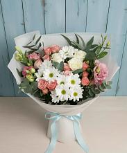 Букет цветов из:  Розы, Лизиантусы и Хризантемы в Пестравка