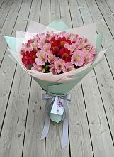 Букет цветов из:  Альстромерии в Пестравка