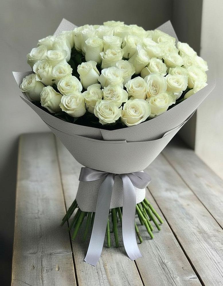 Букет 35 Белых роз в Пестравка