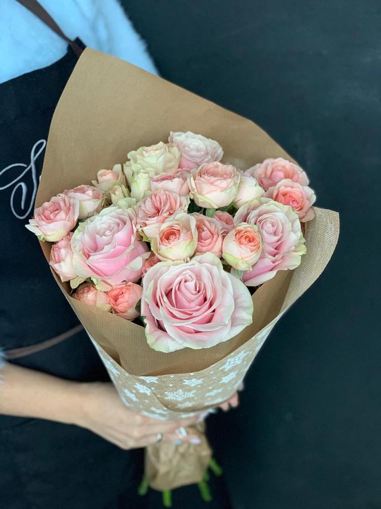 Букет цветов из: Хризантемы и Розы в Пестравка