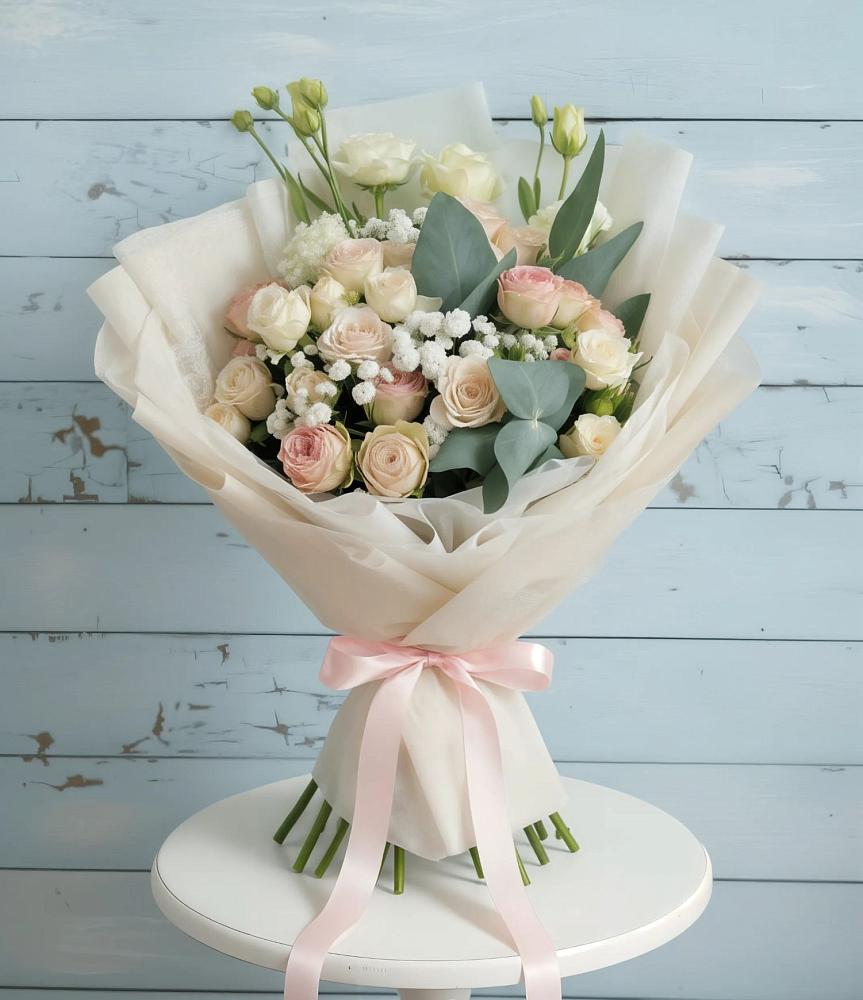 Букет цветов из: Розы и Лизиантусы в Пестравка