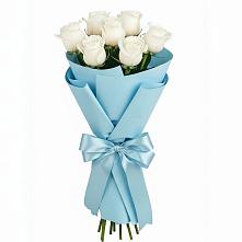 Букет 7 белых роз Проуд в Пестравка