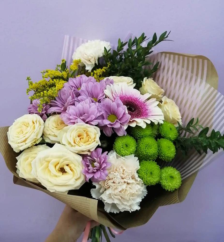 Букет цветов из: Хризантемы, Розы, Гвоздики и Герберы в Пестравка