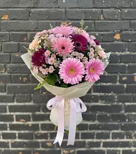 Букет цветов из:  Герберы и Хризантемы в Пестравка