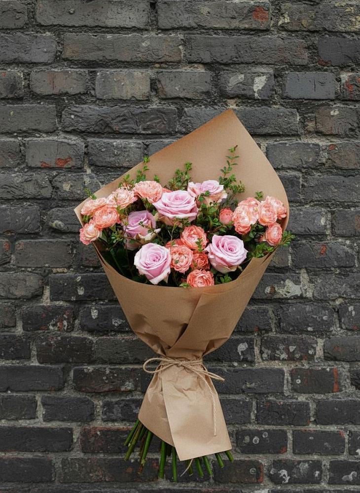 Букет цветов из: Розы в Пестравка