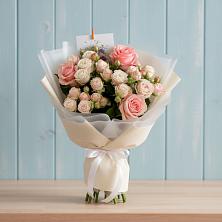 Букет цветов из:  Розы в Пестравка