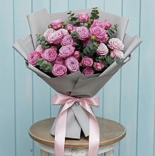 Букет цветов из:  Розы #REPLACE_PRED# Пестравка